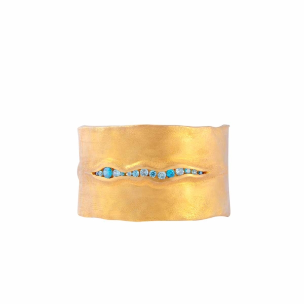 Heart Fussure with Azure Stones Cuff